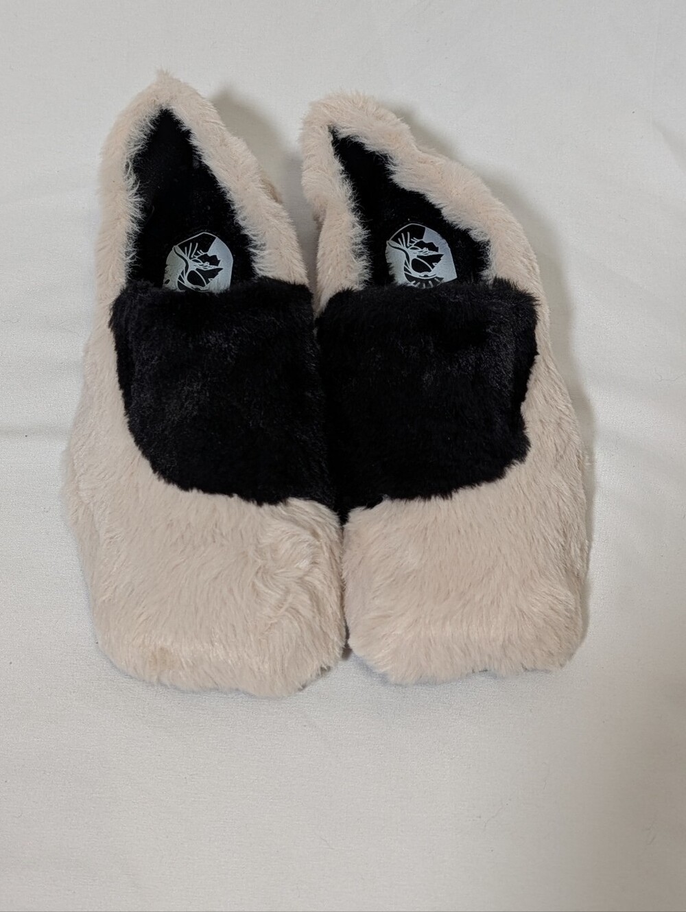 VHNY Vivienne Hu Cream & Black Faux Fur Loafers EU 37